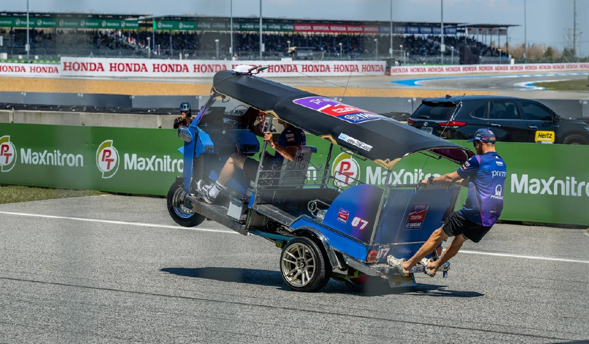 'มิลเลอร์-โทปรัค' ยกล้อโชว์ คว้าแชมป์ตุ๊กตุ๊กซิ่ง เปิดศึก MotoGP 2026