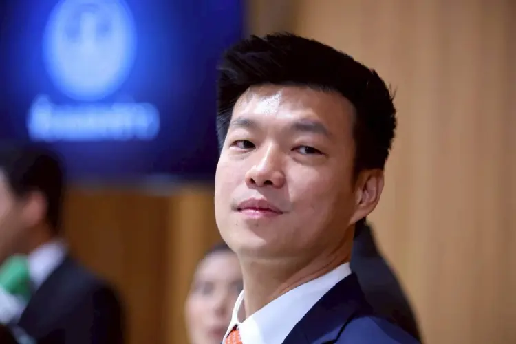 จับตา ปชน.รีโนเวทพรรค ดัน 'วีระยุทธ' หัวหน้า 'เท้ง' ถอยมาเลขาฯ