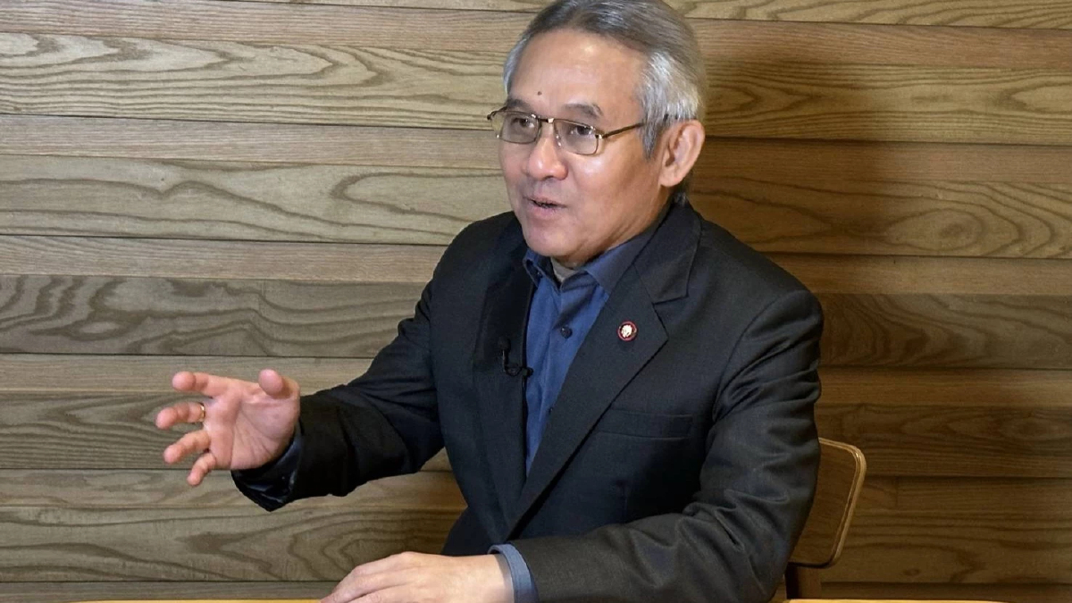 'สุรเดช' แนะ 'อนุทิน' ดึง 'พีระพันธุ์' ร่วมรัฐบาล ชี้ มีข้อมูลเชิงลึกพลังงาน