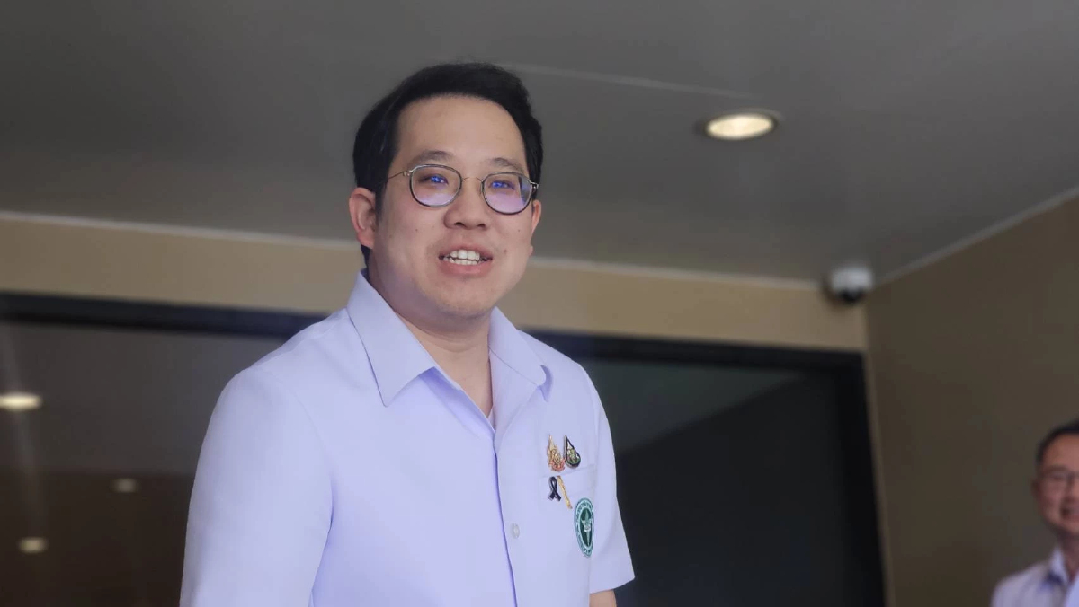 รมว.สธ. ยัน สต็อกยา-เวชภัณฑ์ เพียงพอ ยังไม่ต้องสำรองน้ำมันรถฉุกเฉิน