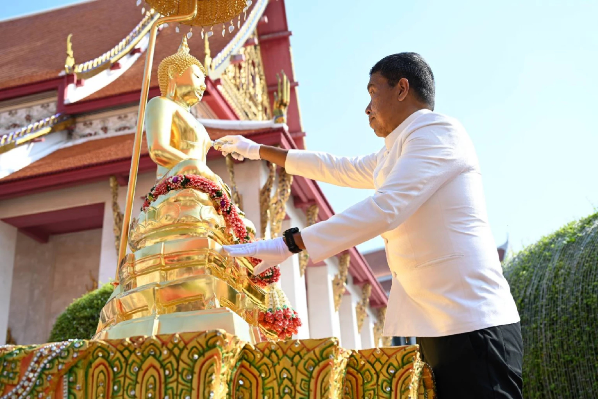 กทม.อัญเชิญพระพุทธสิหิงค์ ไปประดิษฐานลานคนเมือง ให้ ปชช.สักการะ