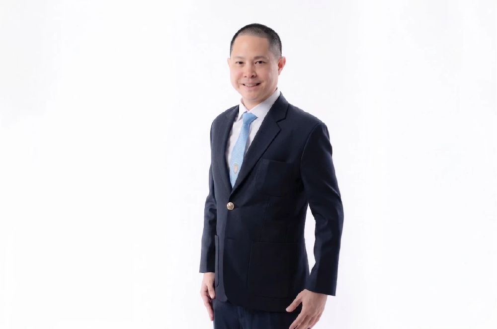 MASTER ย้ำโครงสร้างแข็งแกร่ง 'หมอเส' รับไม้ต่อรักษาการ CEO เดินหน้าธุรกิจศัลยกรรมความงาม