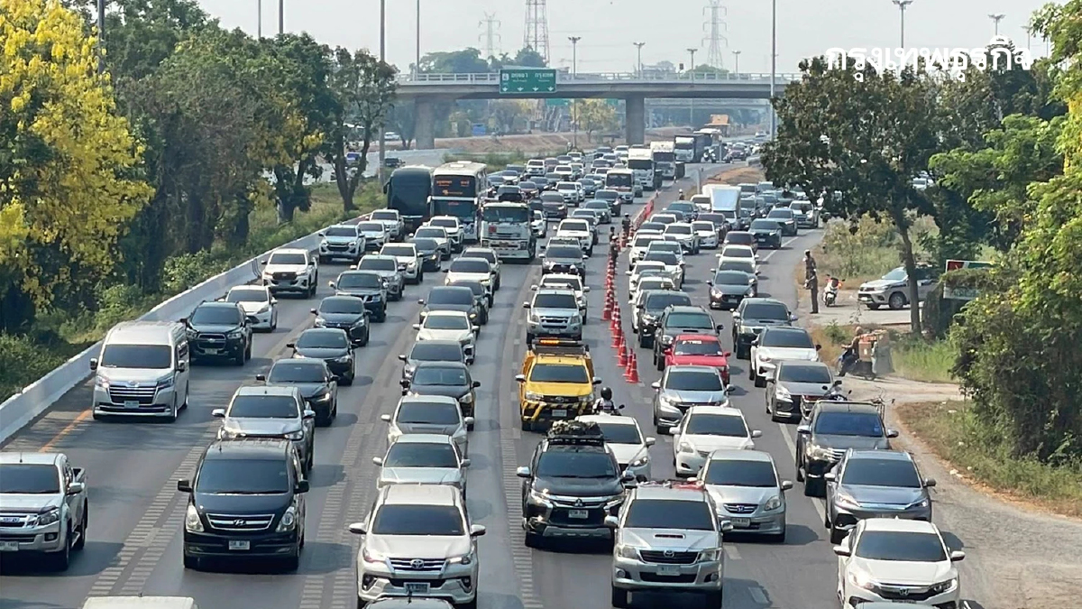 สงกรานต์ 2569 ถนนสายเอเชีย รถติด ทะลักแยกบางปะหัน รถเต็มทุกเลน