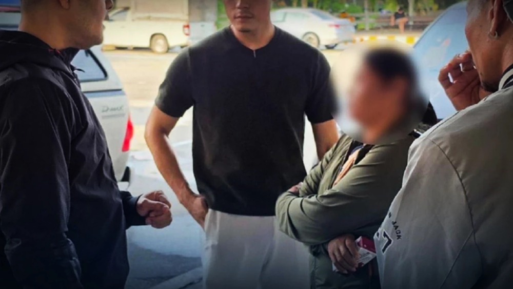 หลายแสนโดนหลอกโอนเงิน อ้างเป็นตำรวจขู่คดีฟอกเงิน บุกจับกรุงเทพ