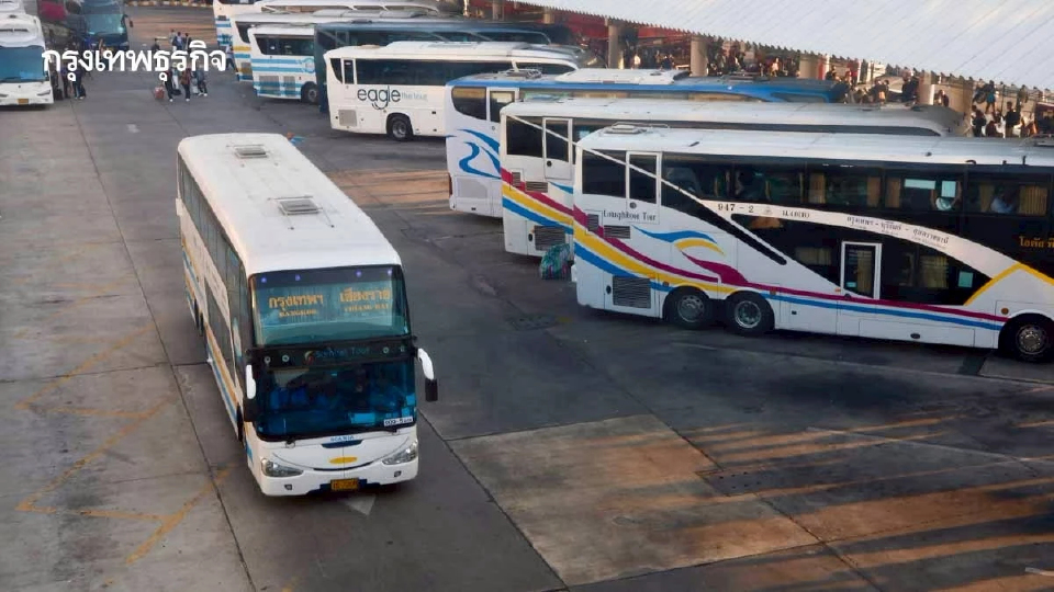 มีผลวันนี้! ขนส่งฯ เคาะลดค่ารถทัวร์ 3 สต./กม. หลังน้ำมันถูกลง
