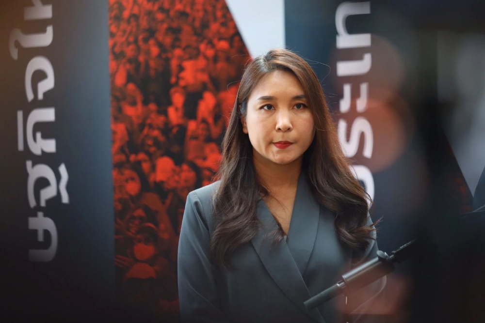 'ไหม' ดักคอรัฐบาลจ่อกู้ 5 แสนล. เพดานหนี้พุ่ง 70% ซัดหยุดกู้มาแจก