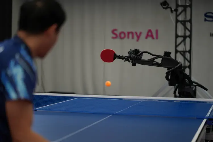 หุ่นยนต์ Ace ของ Sony แข่งขันปิงปองกับนักกีฬามืออาชีพ และสามารถเอาชนะได้