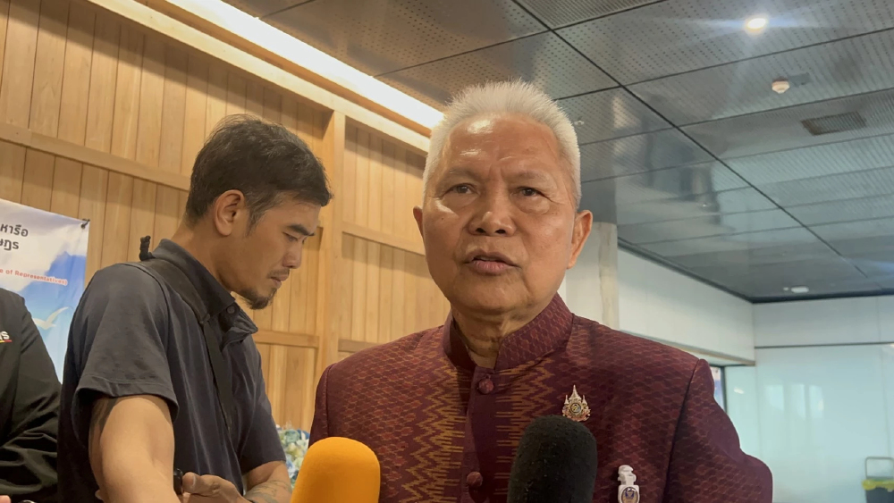 'โสภณ' ตั้ง 'กรรมการรัฐสภา' ทบทวน จำนวน-ค่าตอบแทน ผู้ช่วย สส.-สว.