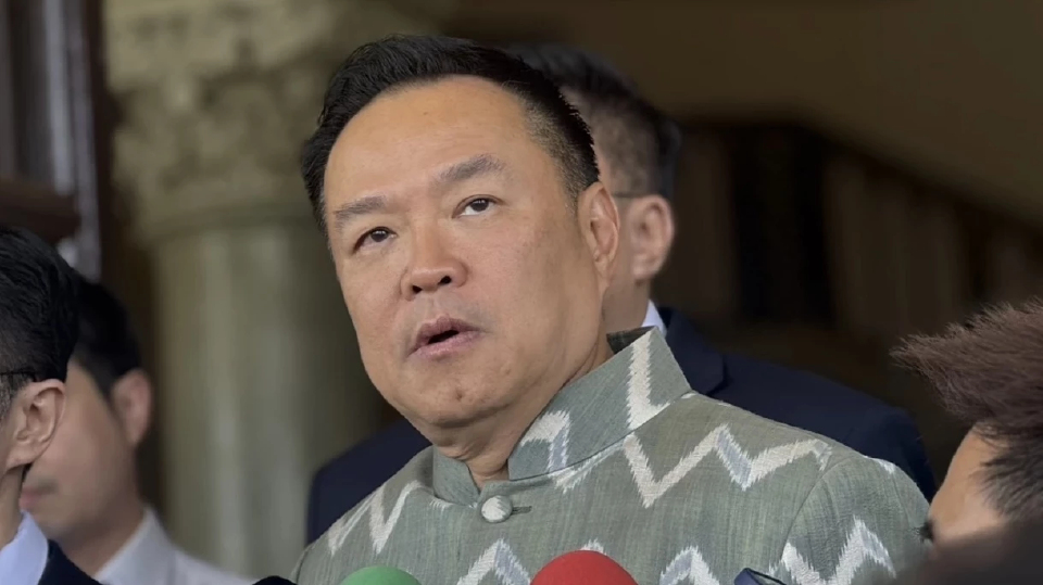 ‘อนุทิน’ การันตี ครม.นี้ ไร้ประโยชน์ทับซ้อน‘น้ำมัน’ ซัด พวกเลวแอบขายกัมพูชา