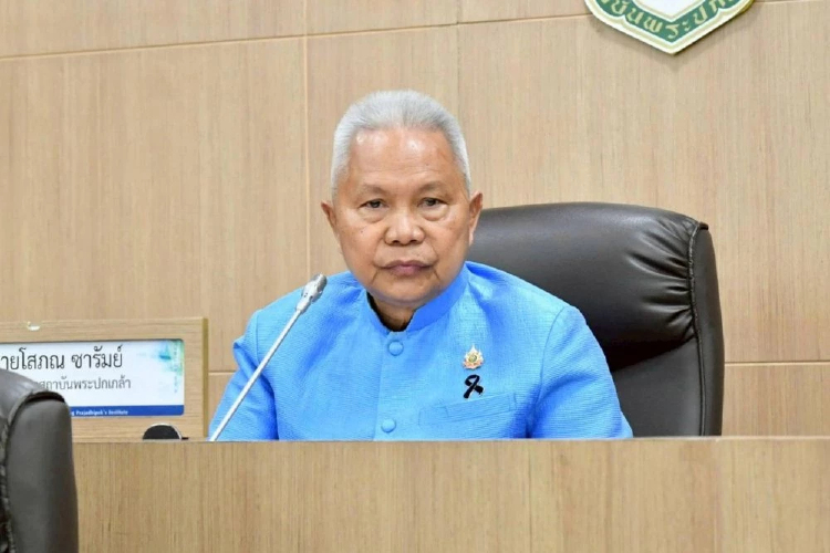 'โสภณ' เตรียมเสนอชื่อ 'ณัฐพงษ์' ขึ้นทูลเกล้าฯ เป็นผู้นำฝ่ายค้าน
