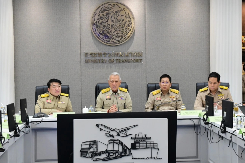 'พิพัฒน์' แบ่งงาน 3 รัฐมนตรี สั่งเดินหน้าโครงการ Quick Win