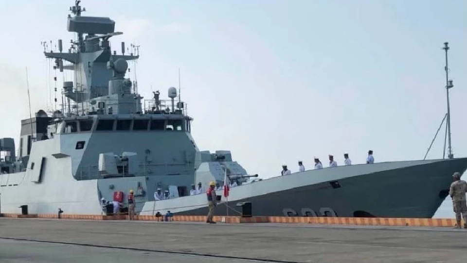 เปิดภาพ  'เรือคอร์เวต' กัมพูชา จากจีน 'ทร.' มั่นใจกำลังรบทางเรือเหนือกว่า