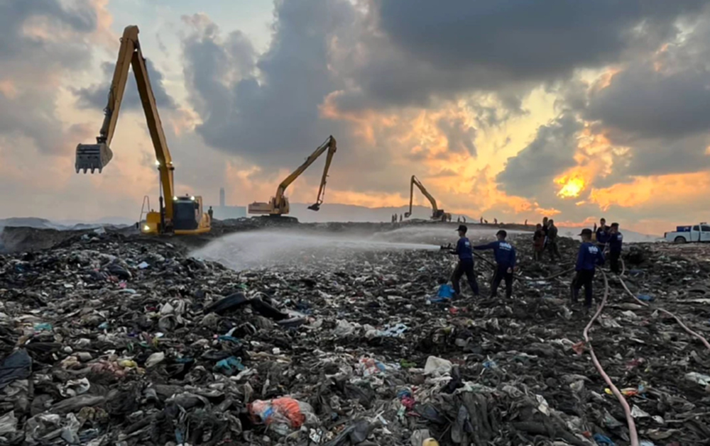 ไฟไหม้บ่อขยะเกาะแต้ว คุมได้แล้ว 80% เฝ้าระวัง PM2.5 เกินมาตรฐาน