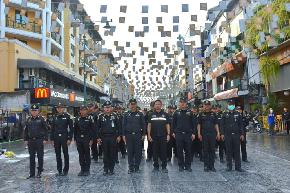 เทศกิจพรึ่บ ถนนข้าวสารพื้นที่โดยรอบ หลังปิดสงกรานต์