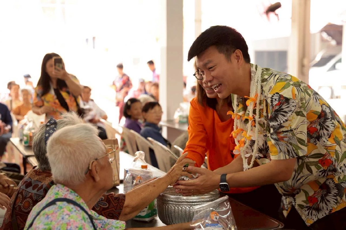 'เท้ง' เผย PM2.5 กระทบเหนือหนัก จี้รัฐดันกฎหมายอากาศสะอาด