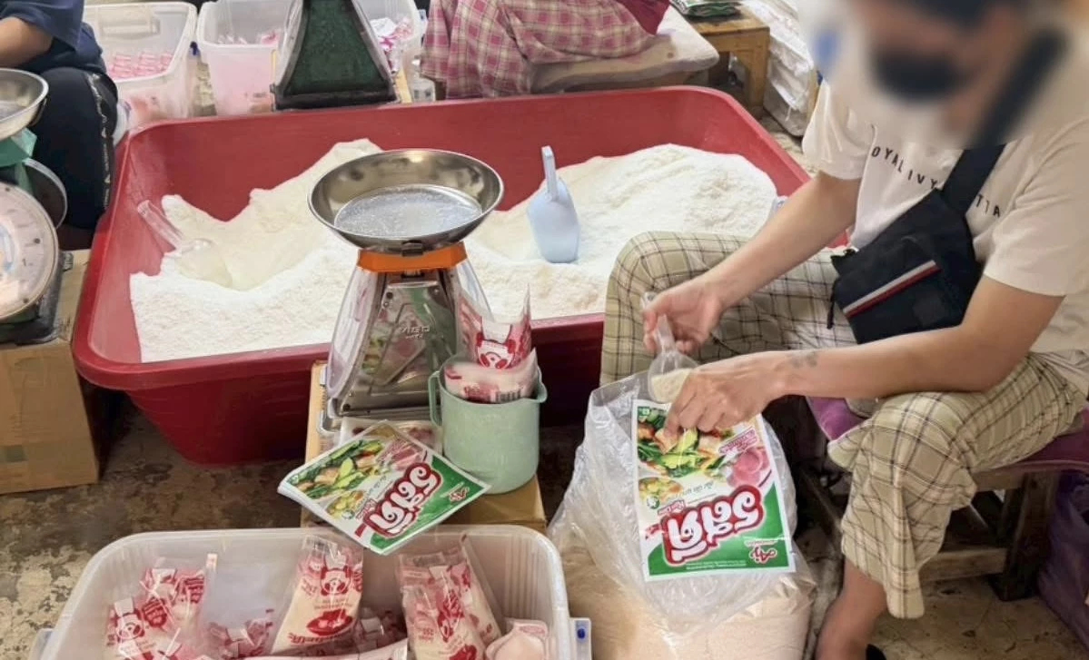 จับ 7 ล้างบางขบวนการของปลอม ผงชูรส รสดี ข้ามจังหวัด ยึดของกลางอื้อ