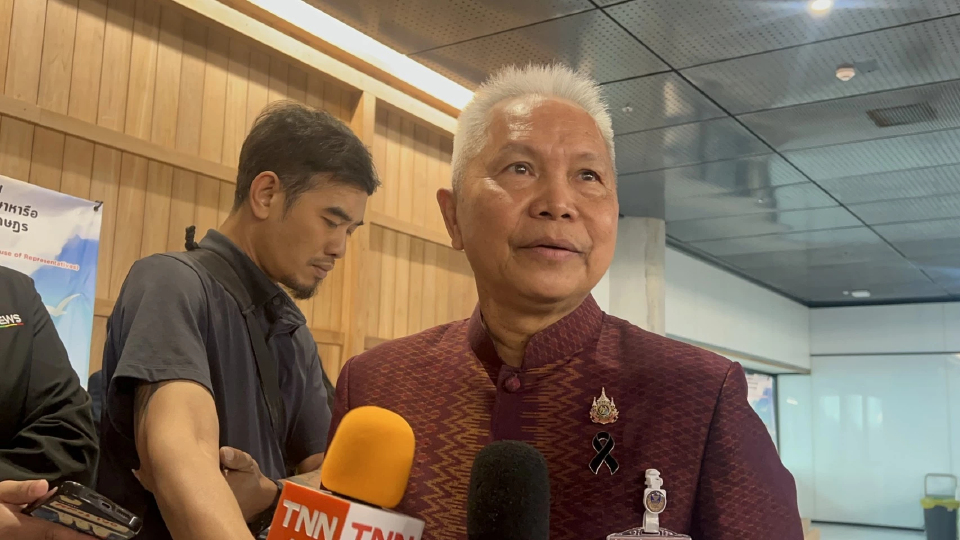 'โสภณ' เผยรอตรวจสอบคุณสมบัติ 'เท้ง' ก่อนเสนอตั้ง ผู้นำฝ่ายค้าน