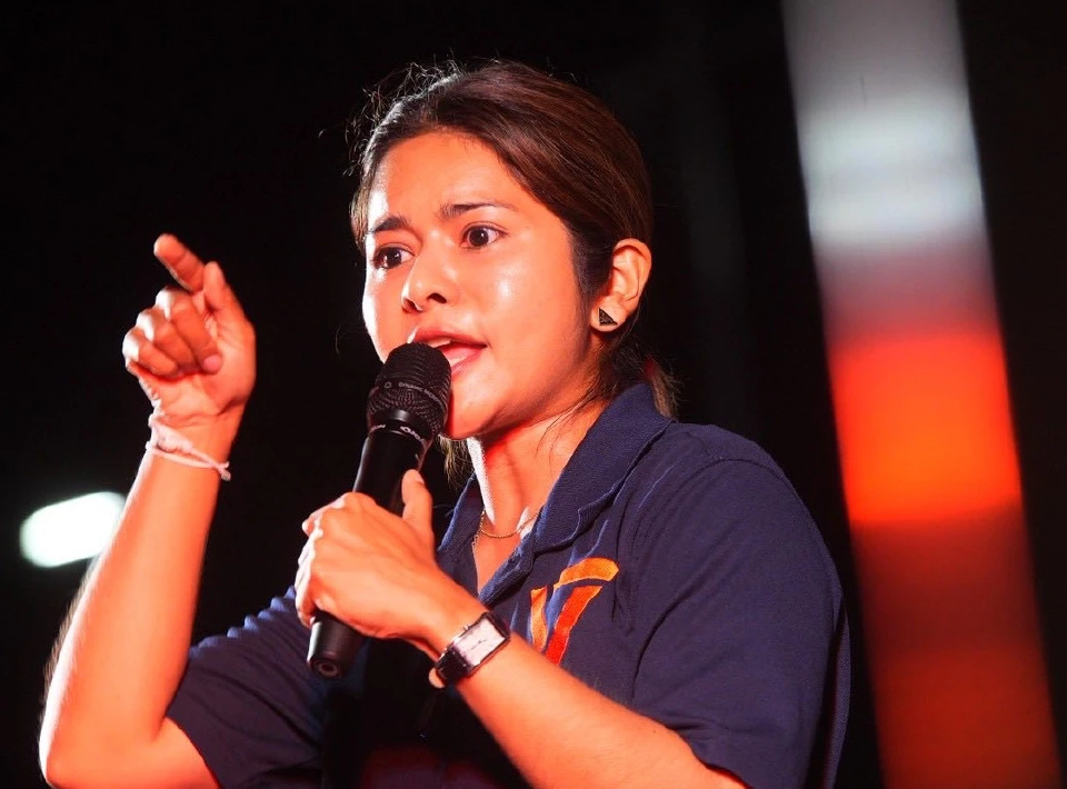 ปชน.ยันแจงได้หมด หลัง กกต.สอบยุบพรรคปม 'สเปกเตอร์ ซี-Laser ID'