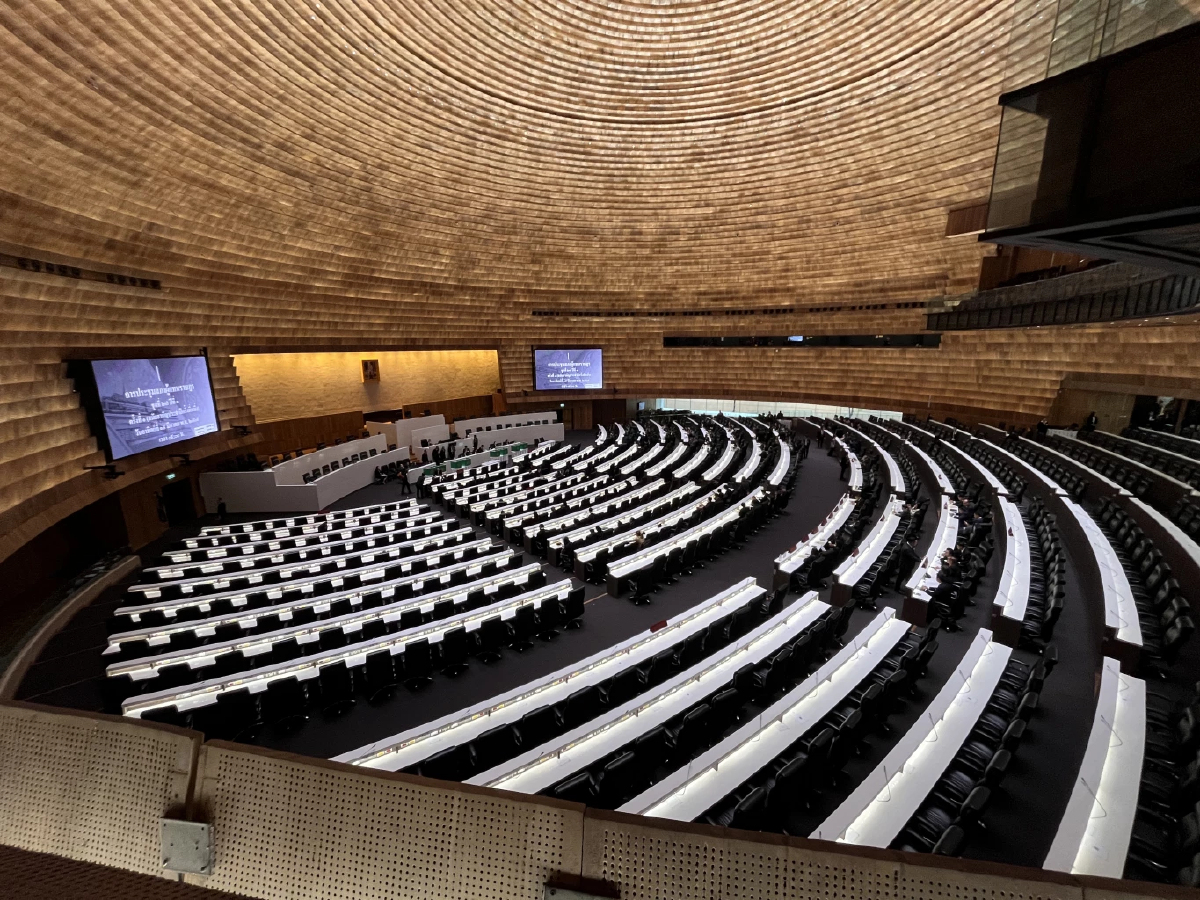 'สส.' เสียงแตก ถก 'บำนาญสส.-สว.' จี้ ผู้แทนทำงานคุ้มเงินเดือน