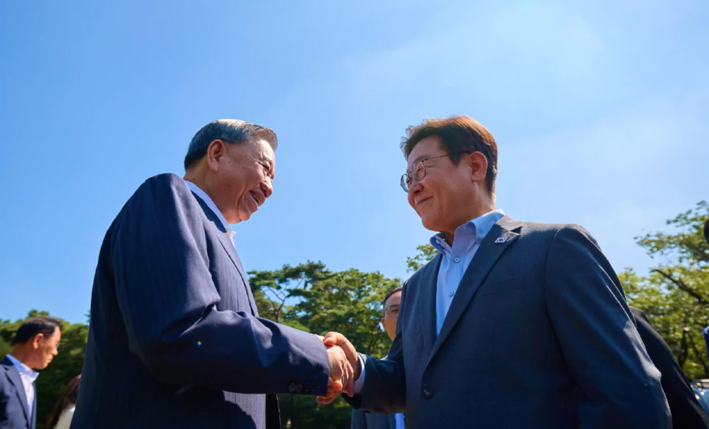 ‘เวียดนาม’ จีบ ‘เกาหลีใต้’ ชวนลงทุน ‘ผลิตชิปขั้นสูง’