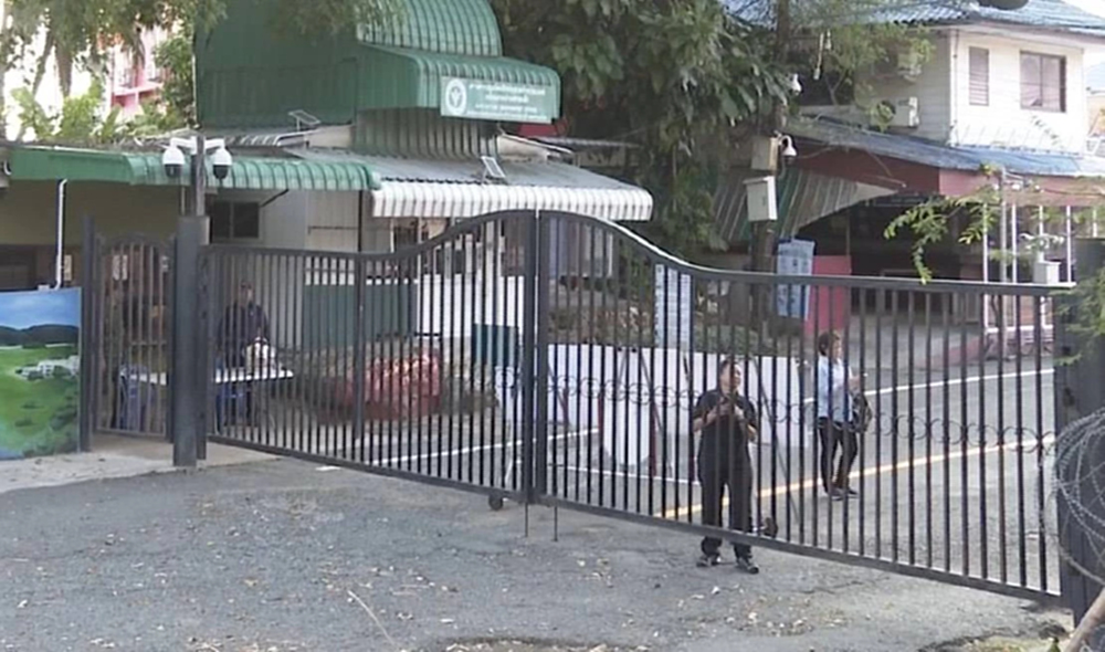 ทร.ย้ำ ไม่มีนโยบายเปิดด่าน ชี้หากคนกัมพูชา แร้นแค้น ติดต่อทางการทูตเท่านั้น