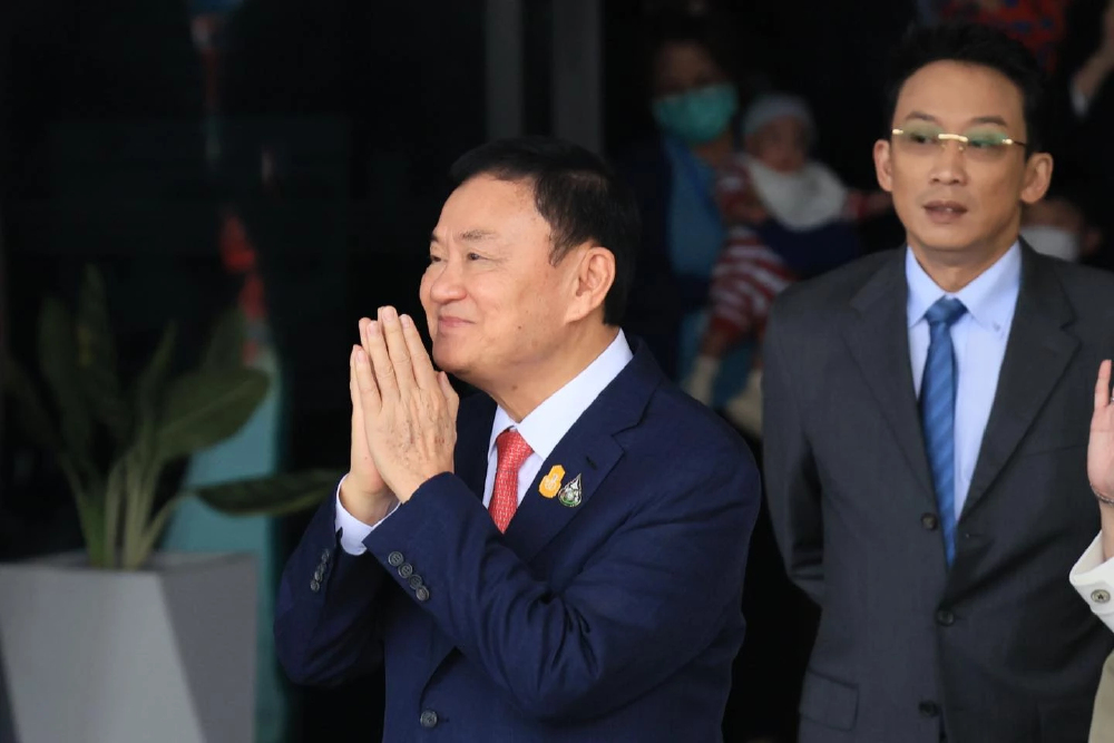 'คนเสื้อแดง' จัดธีมใหญ่ 'อิสรภาพ' 10-11 พ.ค.รอรับ 'ทักษิณ'พ้นคุก 'วรชัย' เชียร์ช่วยชาติ