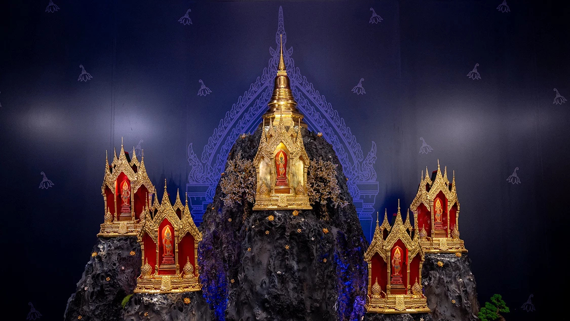 เสริมสิริมงคล สงกรานต์ 2569 สรงน้ำพระบรมสารีริกธาตุ 5 พระองค์