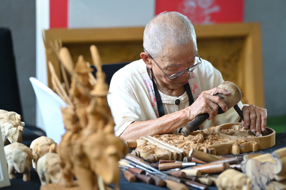 MOC หนุน SACIT ลุยขยายตลาดหัตถศิลป์ไทย ดันรายได้กลับสู่ชุมชน