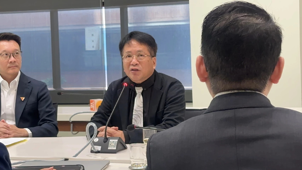 'เดชรัต' ซัดปมไลฟ์ขายทุเรียนผิดจังหวะ เหตุพรีเมียมขายจีนได้