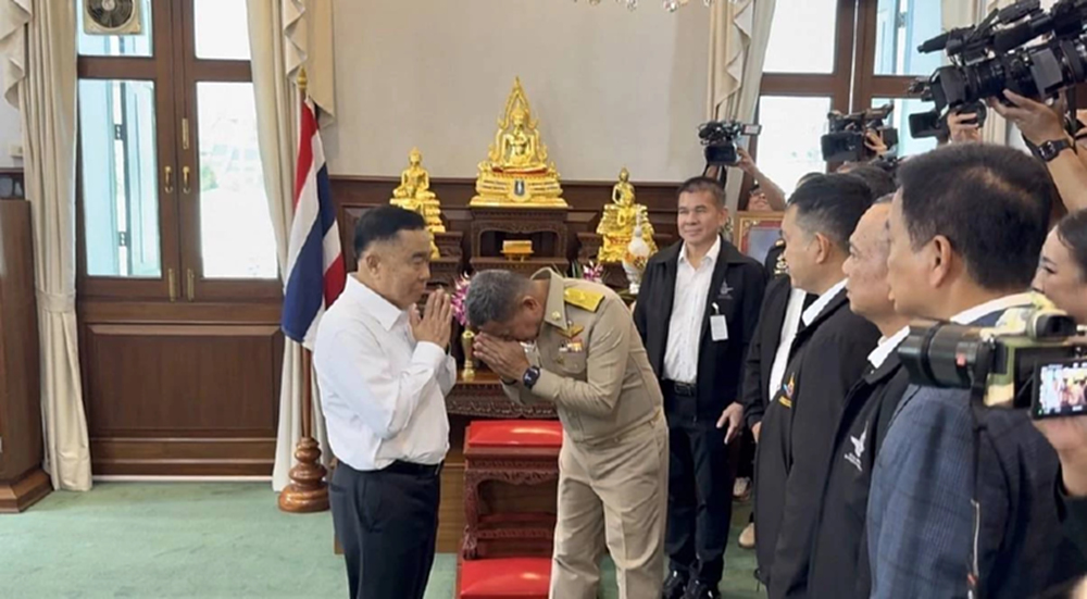 'พล.อ.ณัฐพล' อำลาตำแหน่ง 'รมว.กลาโหม' เปิดหมดเปลือกช่วงสู้รบกัมพูชา