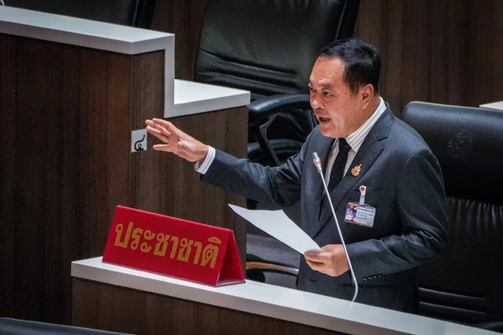 'ทวี' ติง รัฐบาล อย่ากู้เงินมาใช้ผิดทาง หวั่นทิ้งมรดกหนี้ให้ปชช.