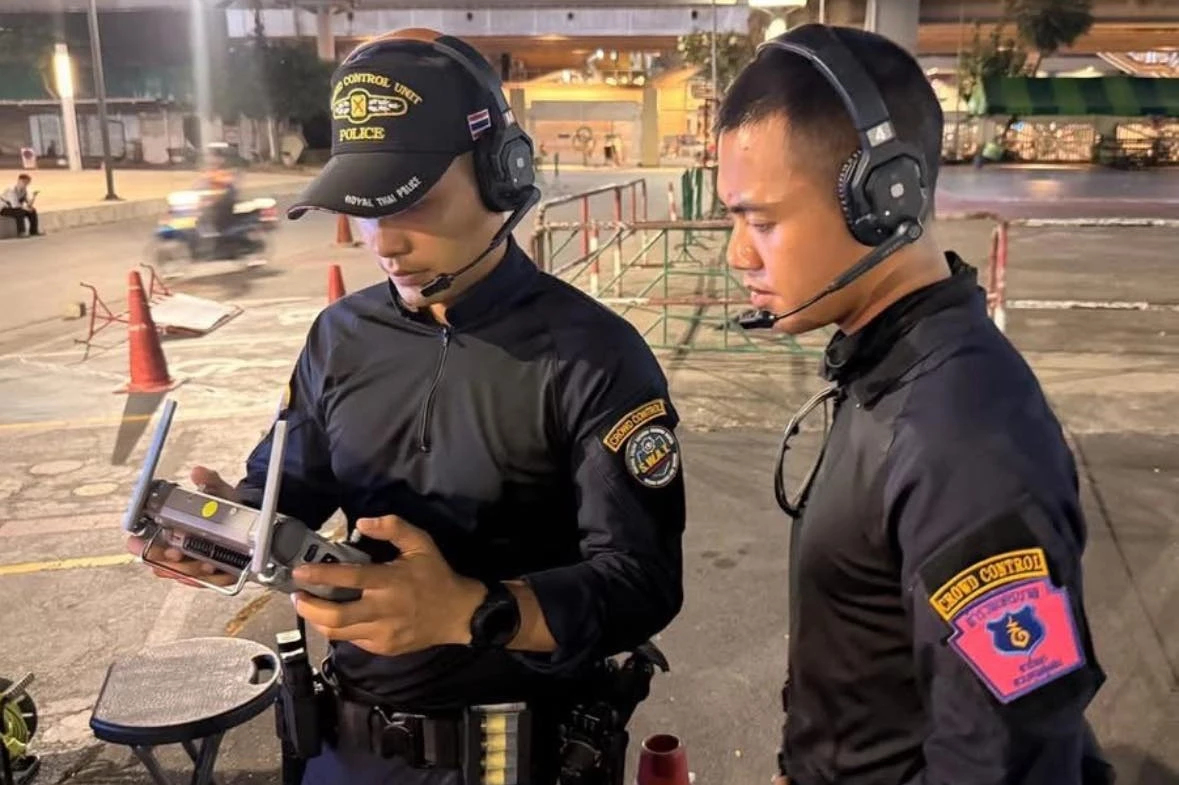 ตร.ยกระดับขั้นสูงสุด บินโดรนตรวจ 7 จุดใจกลางกรุง รับสงกรานต์