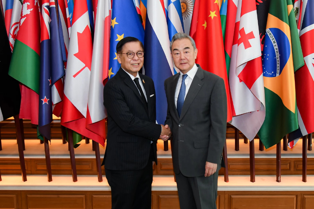 ‘สีหศักดิ์’ หารือ ‘หวัง อี้’ รอบด้าน เตรียมประชุมไม่เป็นทางการที่กระบี่ บ่ายนี้