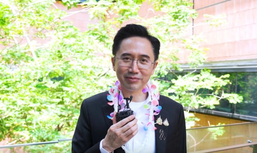 สส.เพื่อไทย อวยพรสงกรานต์ 'ยศชนัน' ขอทุกคนเดินทางปลอดภัย