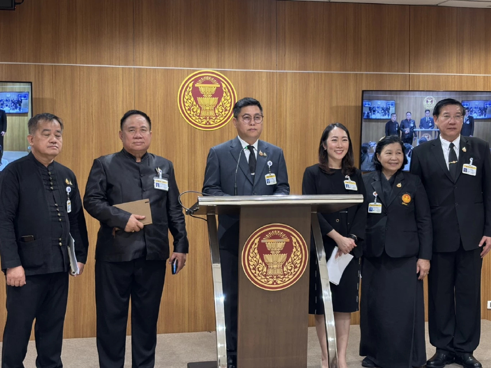 'กลุ่มสว.เหนือ' เรียกร้อง 'รัฐบาล' ยืนยันร่างกม.อากาศสะอาด