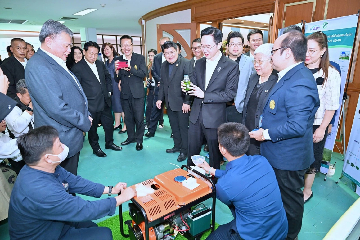 อ.เชน ยศชนัน ชื่นชม จุลสาหร่าย ต้นแบบนวัตกรรมแห่งอนาคต วิจัยจาก ม.เกษตรฯ