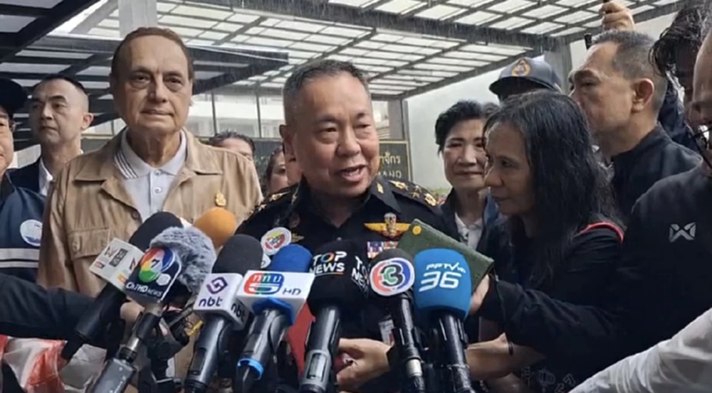 ผบ.ทบ. ไฟเขียวตอบโต้ทันที กัมพูชา ละเมิดข้อตกลง ไม่ยอมให้ทำคนไทยตื่นตระหนก