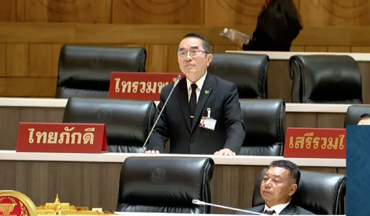 'วรงค์' เปิดตัวเลขน้ำมันหาย 635 ล้านลิตร จี้ 'นายก' จับคนโกงน้ำมัน