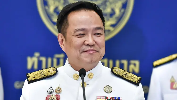 ‘อนุทิน’ เตรียมนำ ครม.ถวายสัตย์ฯ ก่อนถกนัดพิเศษ เคาะ 3 ที่ปรึกษานายกฯ-โฆษกรัฐบาล