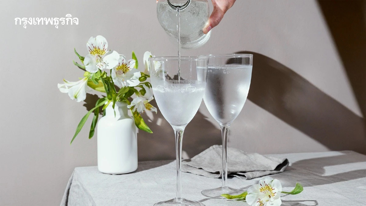 มากกว่าแค่รีไซเคิล 'น้ำแร่สด' ในร้านอาหาร-โรงแรม ลดขยะพลาสติกมหาศาล