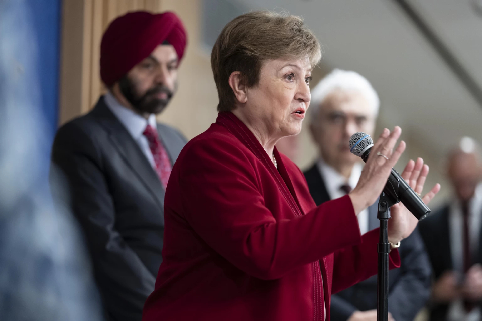 IMF เปิด 'สามฉากทัศน์' ผลกระทบ ขัดแย้ง 'สหรัฐ-อิหร่าน' ต่อเศรษฐกิจโลก