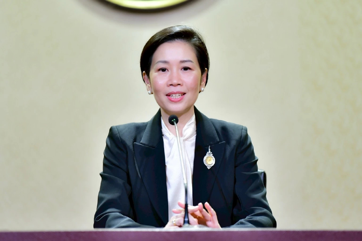 ‘อนุทิน’ บินฝรั่งเศส เตรียมพบ ‘มาครง’ หารือเดินหน้ายุทธศาสตร์เศรษฐกิจ 2 ประเทศ