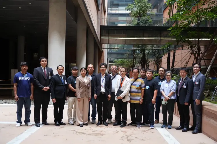 ปชน.ยื่นร่างนิรโทษกรรมทวงคืนผืนป่า คืนความเป็นธรรมชาวบ้าน