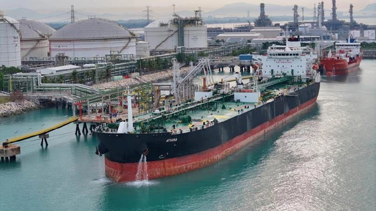 เรือขน 'แนฟทา' ลำแรกของ SCGC เดินทางถึงไทยด้วยความปลอดภัย