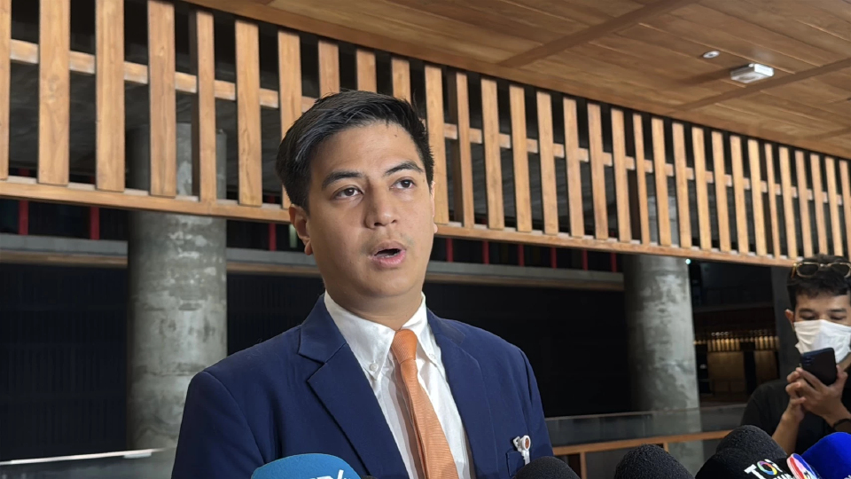 'พริษฐ์' วางเป้า ดันร่างแก้รธน.ฉบับ ปชน. ให้ผ่านวาระแรกของสภา