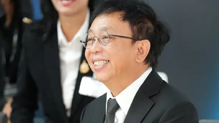'สาทิตย์' เผยคุย 'ปชน.' ร่วมยื่นตีความ พ.ร.ก.กู้เงินแล้ว