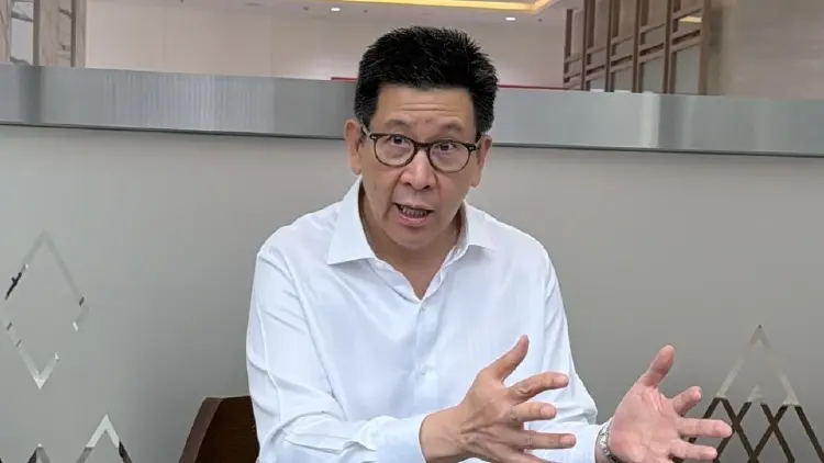 ‘เอกนิติ’ หวั่นไทยเผชิญวิกฤติค่าครองชีพ ย้ำความจำเป็นกู้เงิน