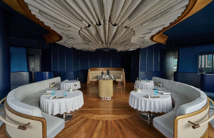 Blue by Alain Ducasse คว้า 2 รางวัลใหญ่จาก Tatler Best Thailand 2026 ชูมาตรฐานไฟน์ไดนิ่งระดับโลก