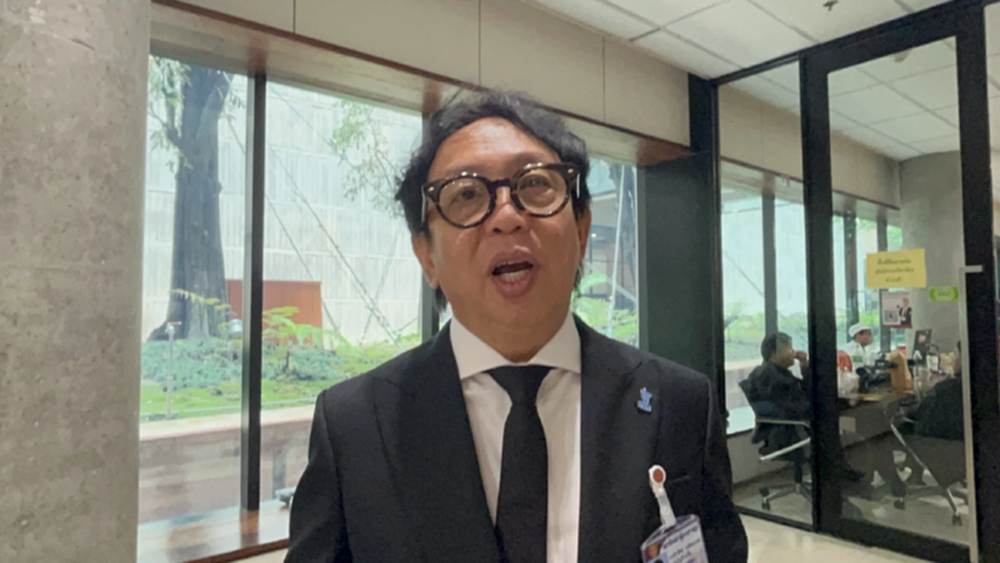 'สาทิตย์' เผย ทุกพรรคพร้อมหนุนยื่นแก้รธน. แย้มอาจชงแก้คนละฉบับ