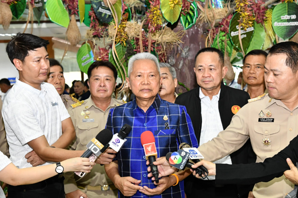 'โสภณ' โยน วิปค้าน-รัฐบาล หารือ เลื่อนญัตติตั้ง กมธ.สอบใช้เงินกู้